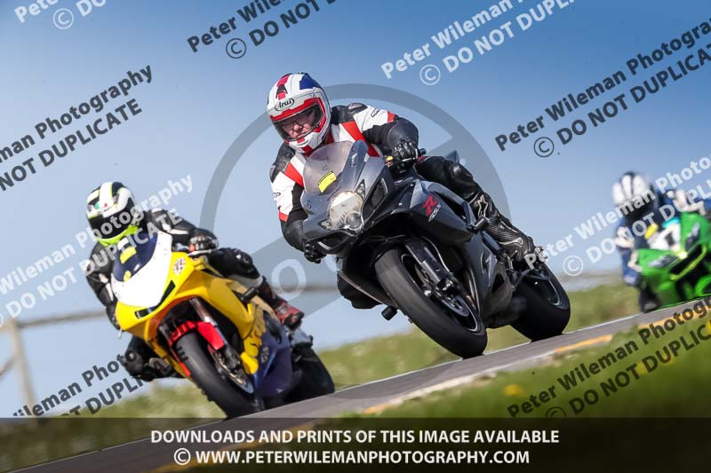 anglesey no limits trackday;anglesey photographs;anglesey trackday photographs;enduro digital images;event digital images;eventdigitalimages;no limits trackdays;peter wileman photography;racing digital images;trac mon;trackday digital images;trackday photos;ty croes